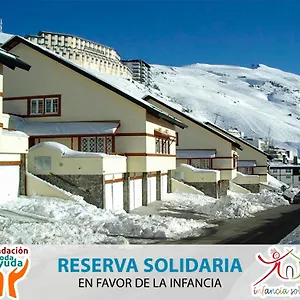 apartamentos-las-tuyas-3000.es-andalucia.com/